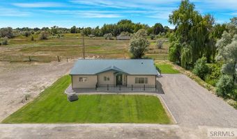 715 Clark Dr, Blackfoot, ID 83221