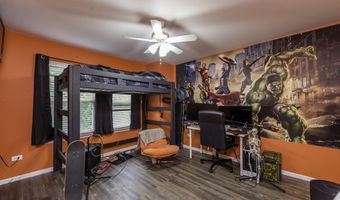 686 Kennedy Dr, Antioch, IL 60002