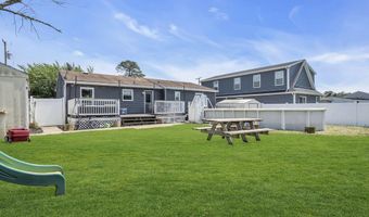 1332 Longboat Ave, Beachwood, NJ 08722