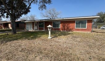 1005 Loma St, Alice, TX 78332