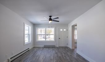 17 Streamside Dr, Auburn, ME 04210