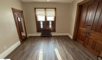 424 Center St, Alma, MI 48801