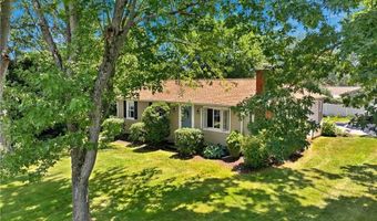 1 Teakwood Dr, Cumberland, RI 02864