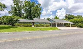 8675 W Fairway Dr, Baton Rouge, LA 70809