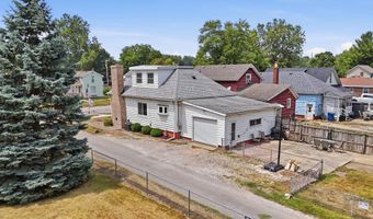 702 N Van Buren St, Auburn, IN 46706