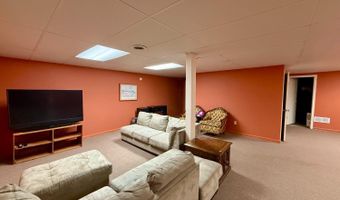 14 Beechwood Ct, Batesville, IN 47006