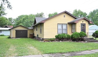 207 3rd St, Albert City, IA 50510