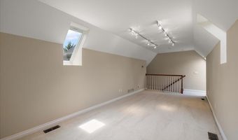998 Eagle Ave, Ann Arbor, MI 48103