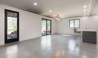 47 VILLAGE Ln, Alpine, WY 83128