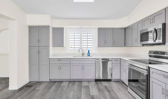 34380 S Cholla Dr, Black Canyon City, AZ 85324