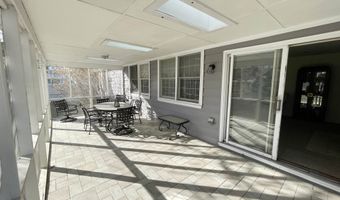 198 40th St, Avalon, NJ 08202