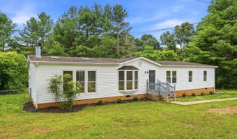 444 Church St, Appomattox, VA 24522