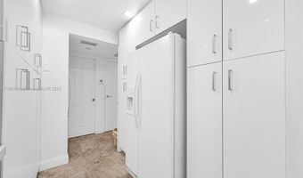 20335 W Country Club Dr 2005, Aventura, FL 33180
