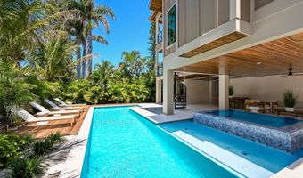 513 N BAY Blvd, Anna Maria, FL 34216