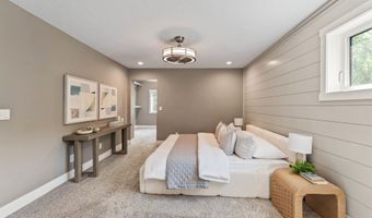 6235 US Highway 69, Ames, IA 50010