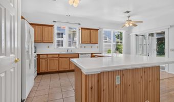 20 Valley Stream Pl, Barnegat, NJ 08005