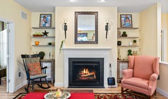 18 Swimming River Ct, Barnegat, NJ 08005