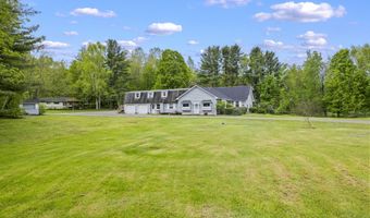 14 Lakeshore Dr, Belgrade, ME 04918