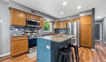 4700 Rural Oaks Dr SE, Alexandria, MN 56308