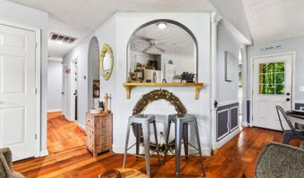 135 Springbrook Drive Dr, Auburn, GA 30011