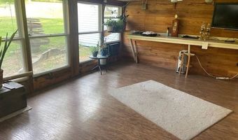 1043 Arenzville Rd, Arenzville, IL 62611