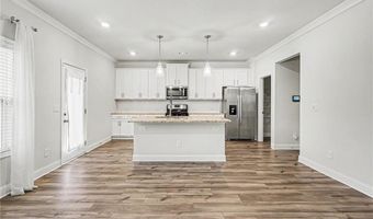 612 Auburn Crossing Dr, Auburn, GA 30011