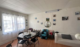 2438 S PHILIP St, Philadelphia, PA 19148