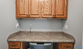 15729 Lapington Rd, Athens, AL 35614