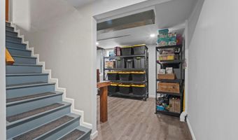 405 W GREENFIELD Ave, Algoma, WI 54201