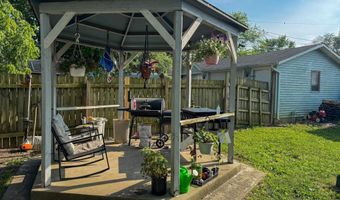 156 Bryan St, Berne, IN 46740