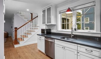 485 Spring St, Newport, RI 02840