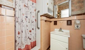 1710 Ridgeway Rd, Aberdeen, OH 45101