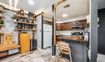 100 Dundee Ct, Aberdeen, NJ 07747