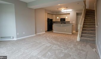 21650 ROMANS Dr, Ashburn, VA 20147