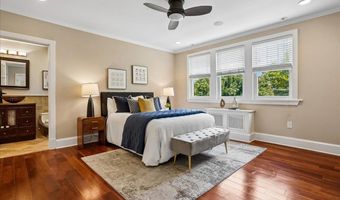 5202 13TH St NW, Washington, DC 20011