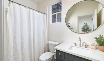 2610 Garden House Rd, Carlsbad, CA 92009