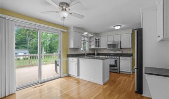 116 Clearview Dr, North Kingstown, RI 02852