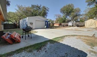 309 N Sparks St, Alvarado, TX 76009