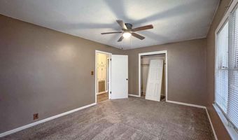 815 N 7th St, Arkansas City, KS 67005