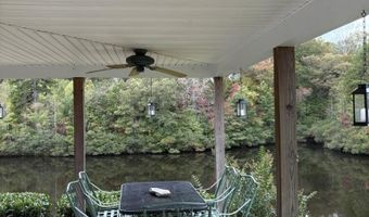775 Cobbs Rd, Arvonia, VA 23004