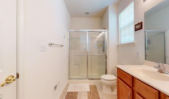 18 Delray Ln, Absecon, NJ 08201