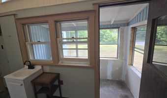 726 S Arm Rd, Andover, ME 04216