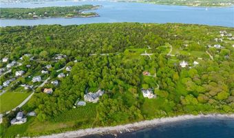 424 Beavertail Rd, Jamestown, RI 02835