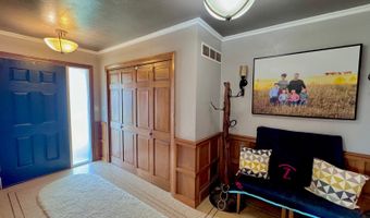 203 3rd Ave SW, Bowman, ND 58623