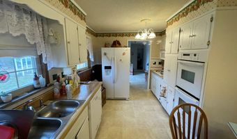 3855 SULPHUR CREEK Rd, Big Sandy, TN 38221