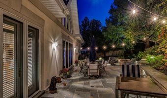 4744 34TH St N, Arlington, VA 22207