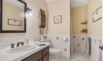 889 Eaton Ave, Akron, OH 44303