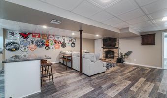 112 Sabra Ct, Apple Valley, MN 55124