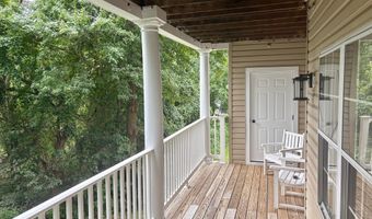 803 LATCHMERE Ct 104, Annapolis, MD 21401