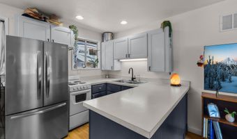 18943 Martingale Cir, Bend, OR 97703